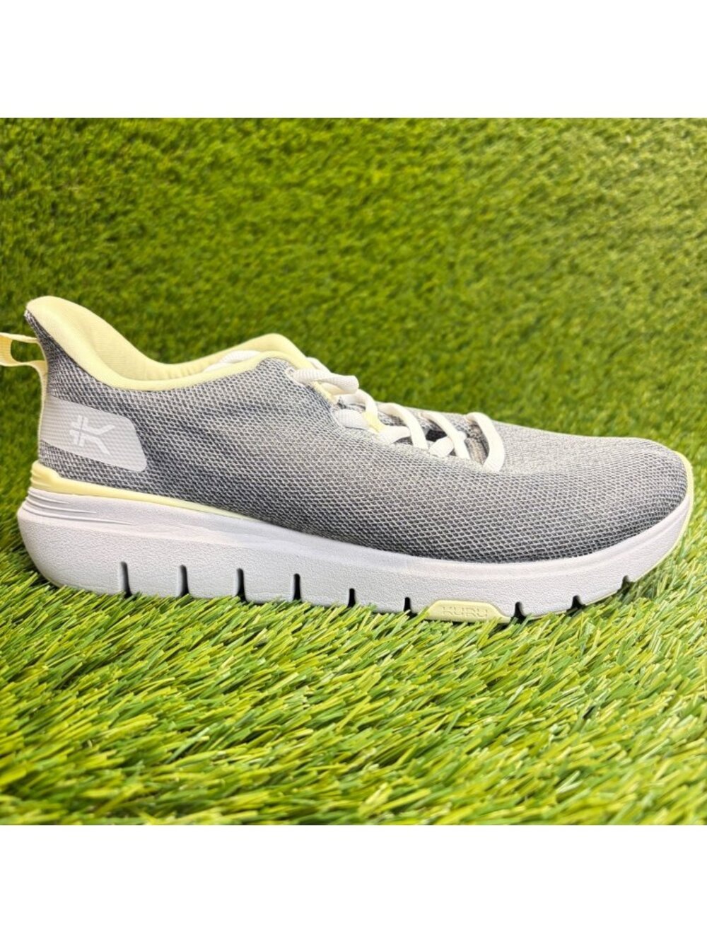 Kuru Flex Via Womens Size 7.5 Gray White Athletic Running Walking Shoes Sneakers